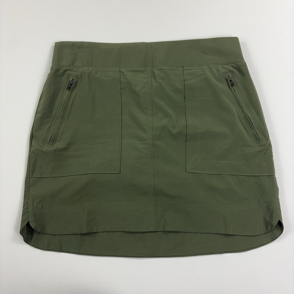 Athleta Trekkie Cargo Skort Olive Green Women's Size 8 Zip Pockets Athletic Gym